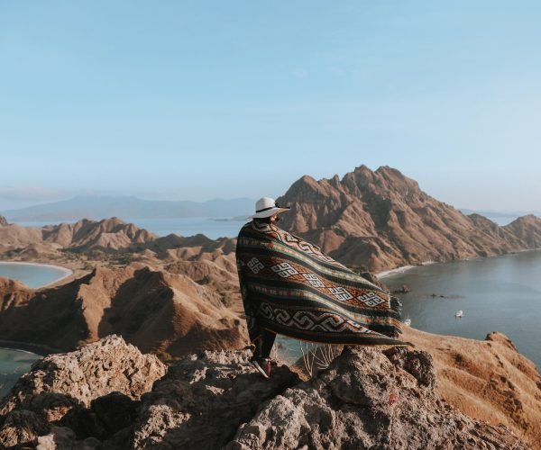 girl-with-ethnic-clothes-on-top-hill.jpg